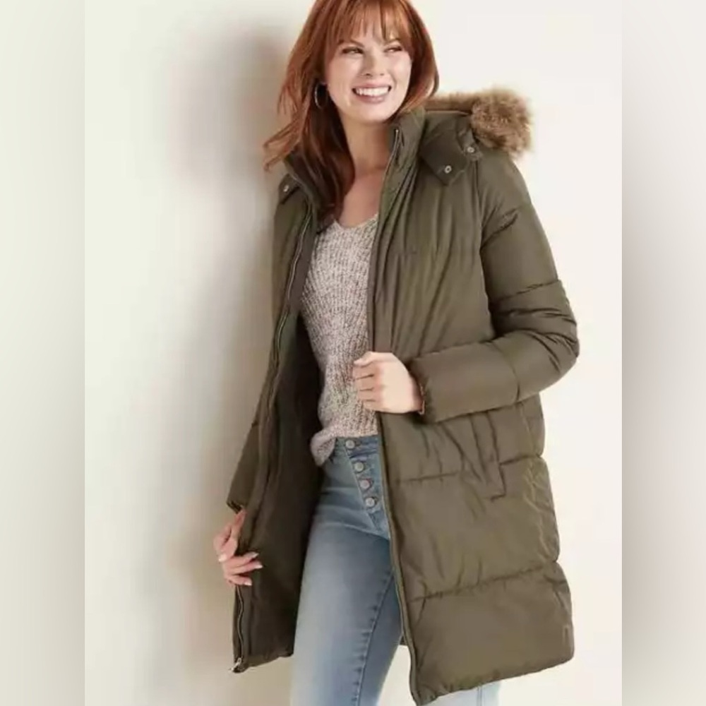 Hooded Puffer Jacket
